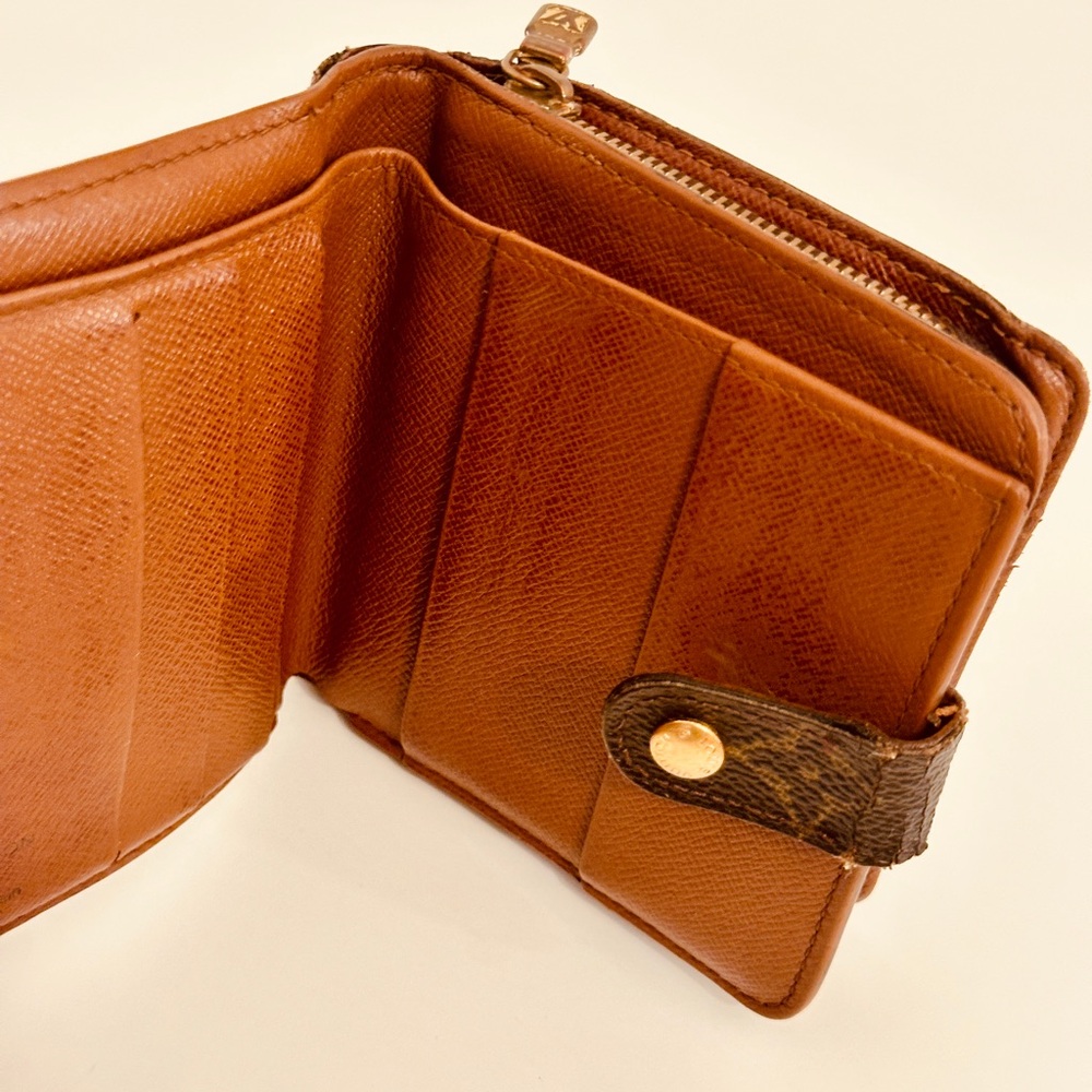 Louis Vuitton Tan and Brown Monogram Wallet compact wallet - Picture 8 of 13